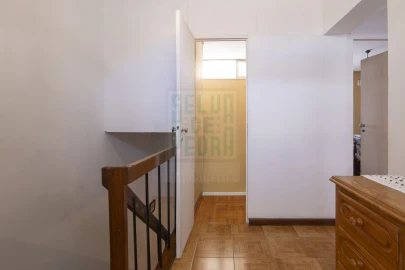 Moradia T2 para Venda em Mafamude e Vilar do Paraíso