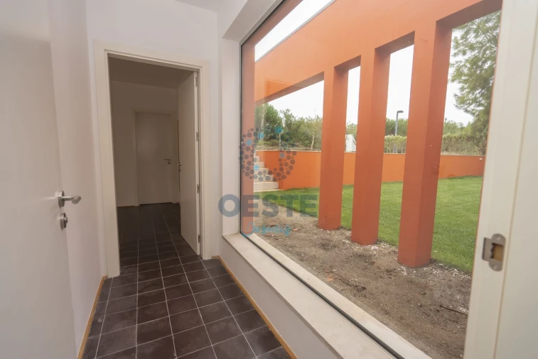 Moradia T3 para Arrendamento em Vau Foto 11