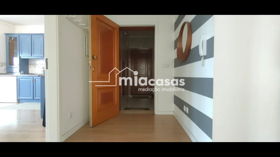 Apartamento T3 para Venda em Oliveira do Bairro