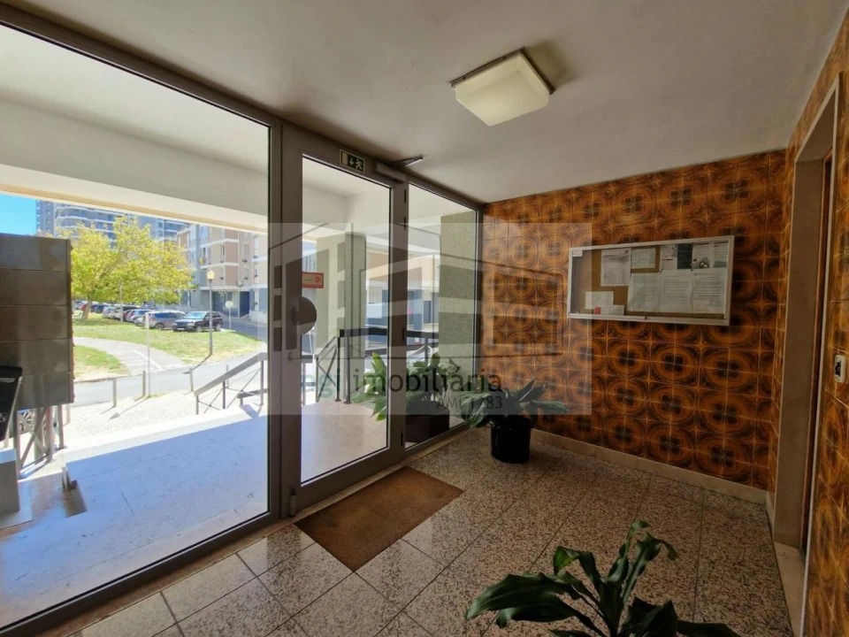 Apartamento T4 para Venda em Olivais Foto 30
