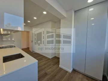 Apartamento T4 para Venda em Olivais