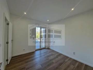 Apartamento T4 para Venda em Olivais