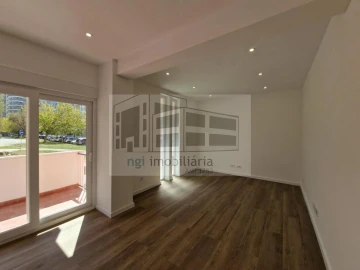 Apartamento T4 para Venda em Olivais