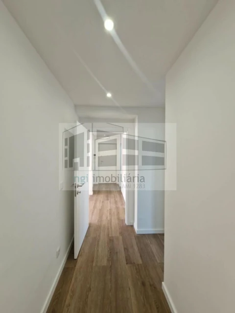 Apartamento T4 para Venda em Olivais