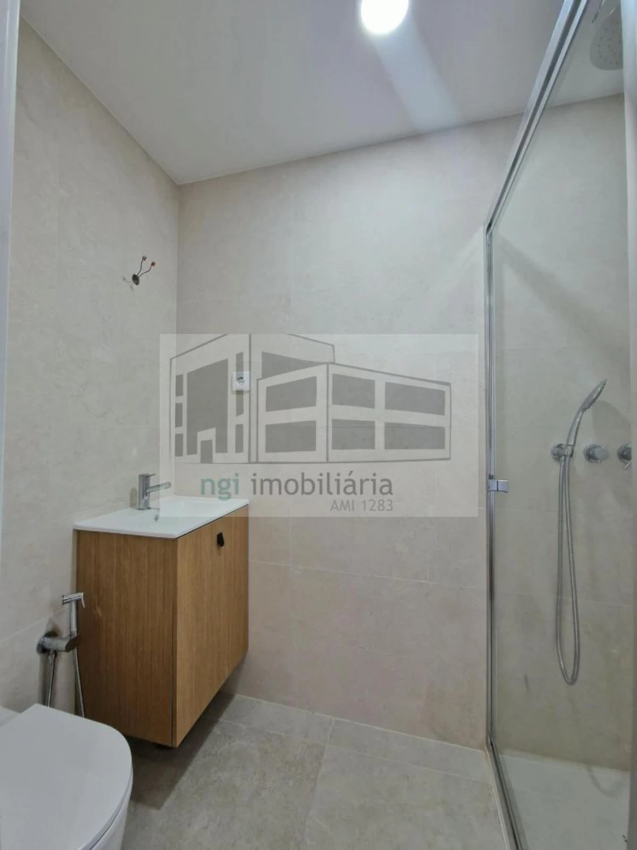Apartamento T4 para Venda em Olivais Foto 18