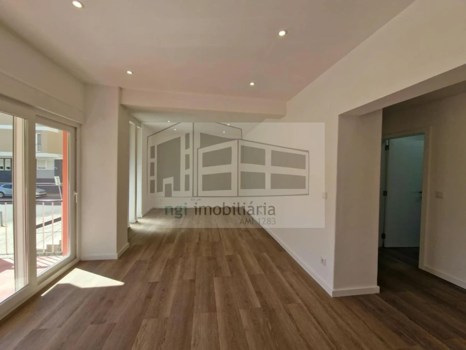 Apartamento T4 para Venda em Olivais Foto 21