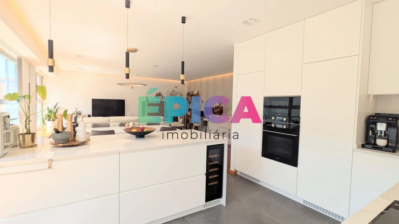 Apartamento T3 para Venda em Santa Clara Foto 3