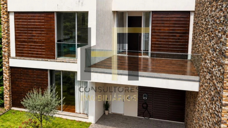 Moradia T3 para Venda em Água Longa