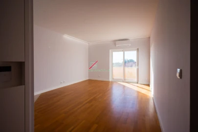 Apartamento T4 para Venda em Cascais e Estoril