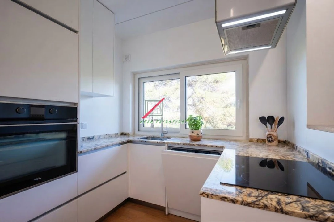 Apartamento T4 para Venda em Cascais e Estoril Foto 12