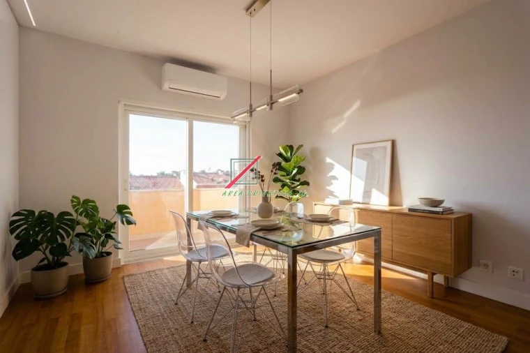 Apartamento T4 para Venda em Cascais e Estoril Foto 52