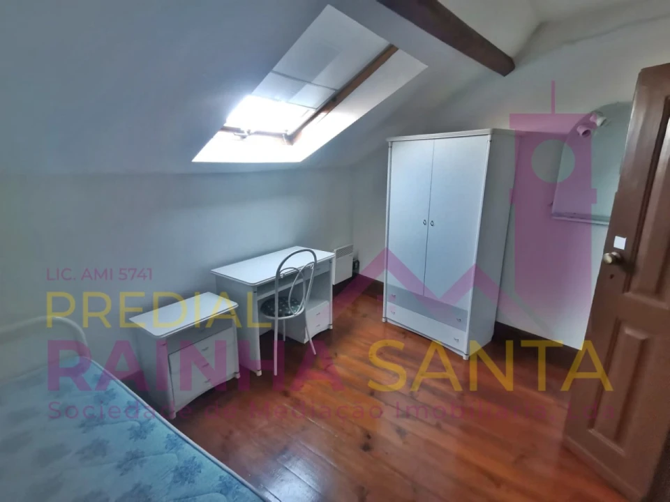 Quarto para Arrendamento em Sé Nova, Santa Cruz, Almedina e São Bartolomeu Foto 10