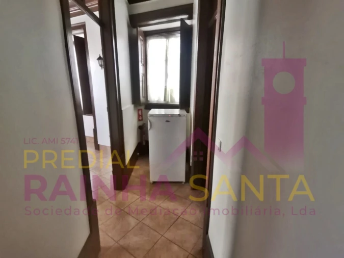 Quarto para Arrendamento em Sé Nova, Santa Cruz, Almedina e São Bartolomeu Foto 9