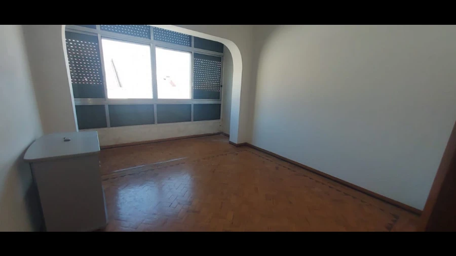 Apartamento T2 para Venda em Falagueira-Venda Nova