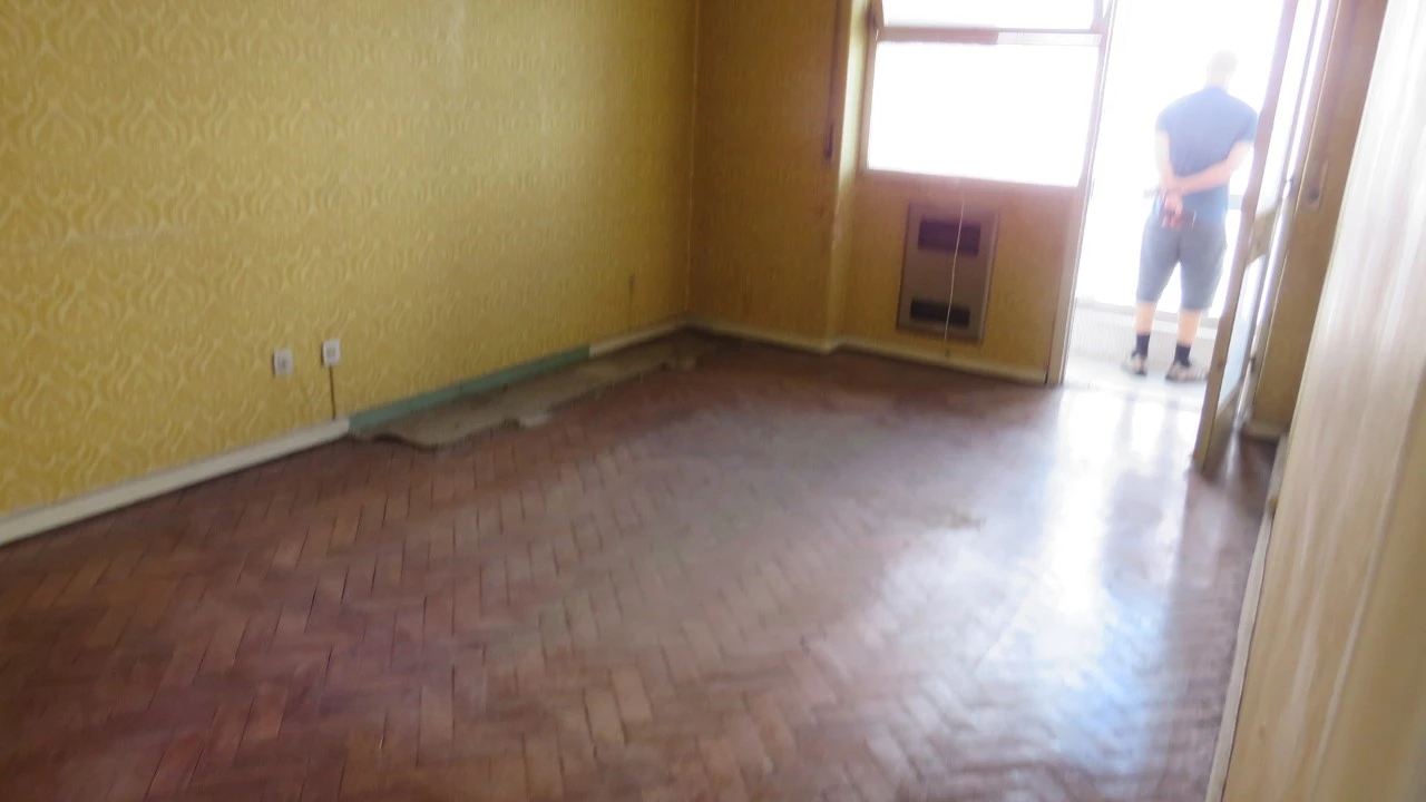 Apartamento T3 para Venda em Areeiro Foto 8