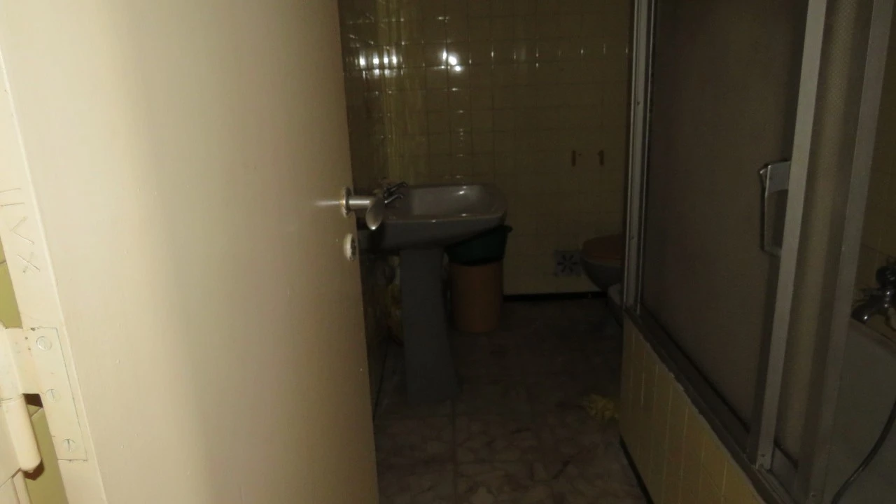 Apartamento T3 para Venda em Areeiro Foto 12