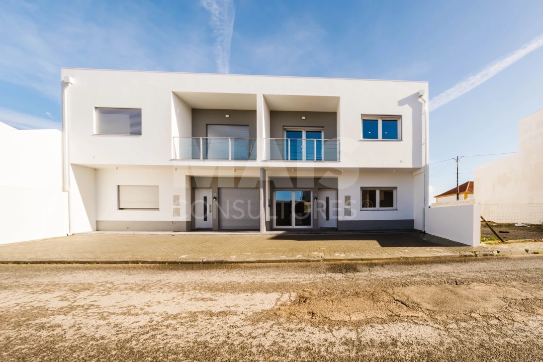 Moradia T3 para Venda em Lourinhã e Atalaia Foto 1