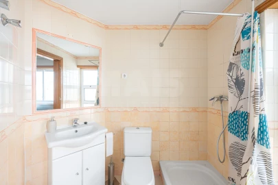 Apartamento T3 para Venda em Carregado e Cadafais