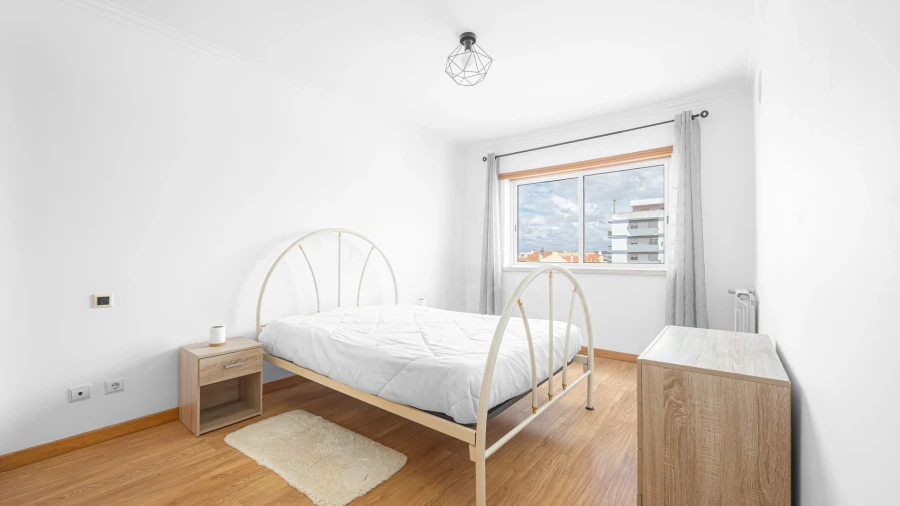 Apartamento T3 para Venda em Carregado e Cadafais