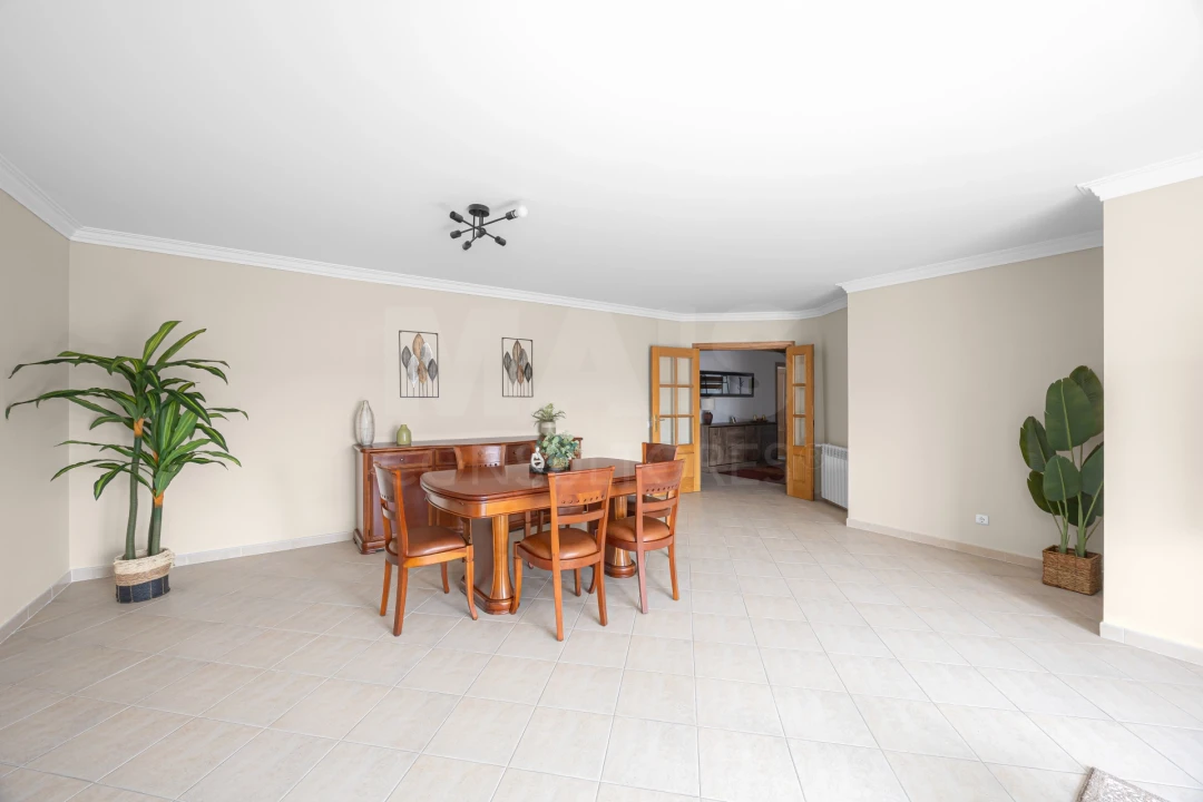 Apartamento T3 para Venda em Carregado e Cadafais Foto 5
