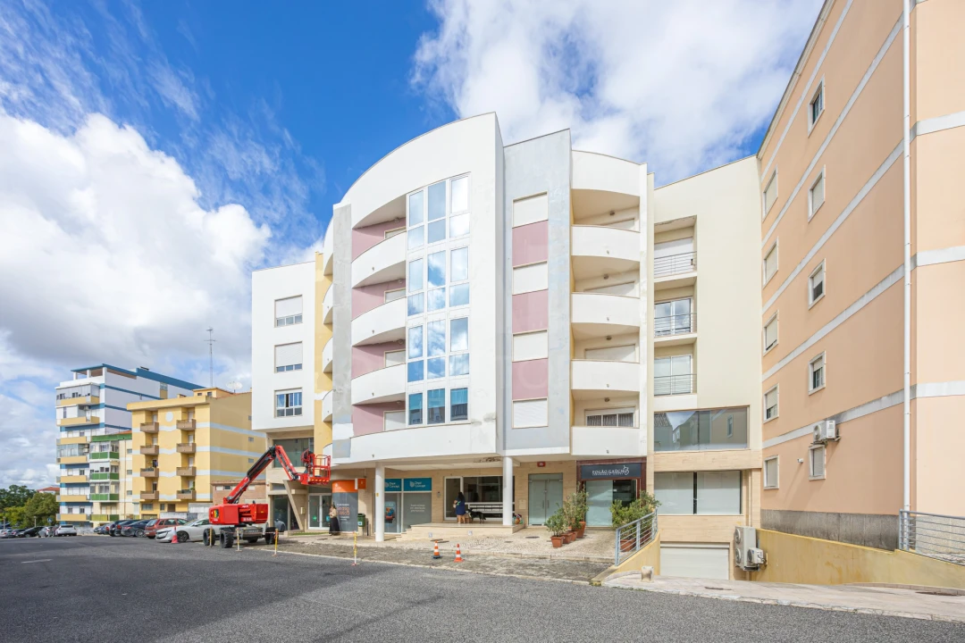 Apartamento T3 para Venda em Carregado e Cadafais Foto 3