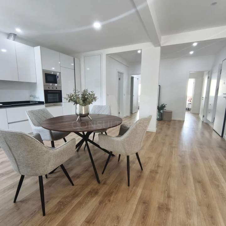 Apartamento T3 para Venda em Benfica Foto 6