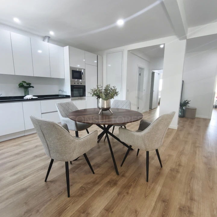 Apartamento T3 para Venda em Benfica Foto 7