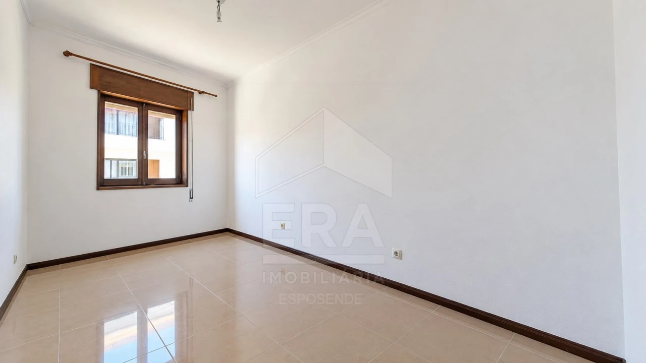 Apartamento T2 para Venda em Santa Maria Maior e Monserrate e Meadela Foto 7