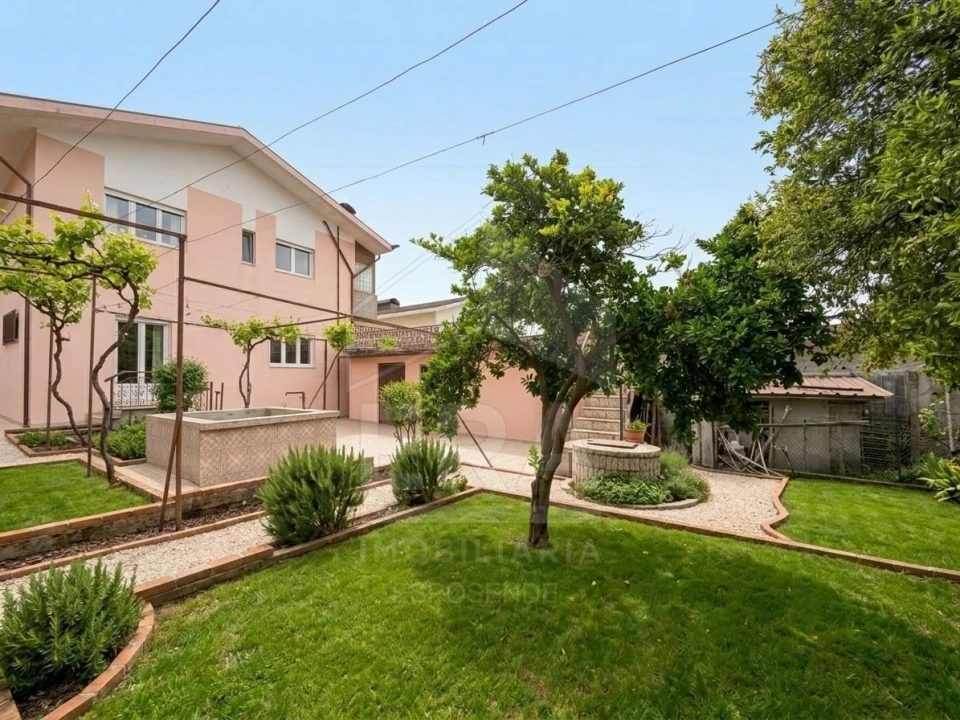 Moradia T4 para Venda em Coronado (São Romão e São Mamede) Foto 14