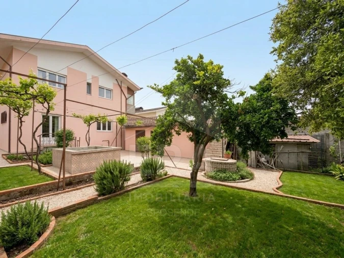 Moradia T4 para Venda em Coronado (São Romão e São Mamede) Foto 14