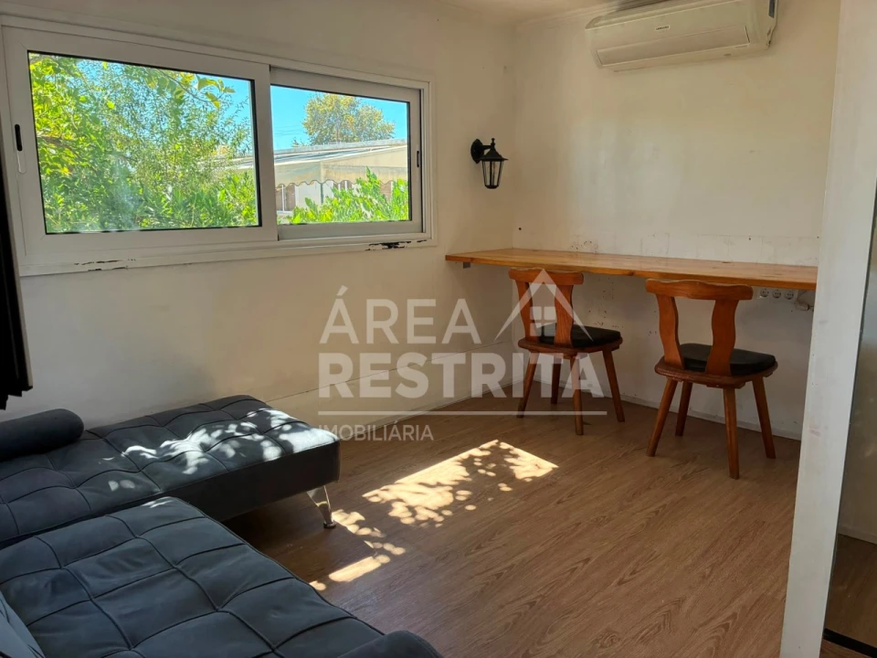 Moradia T2 para Venda em Fernao Ferro Foto 18