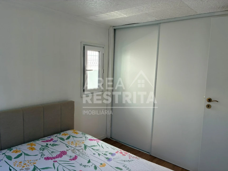 Moradia T2 para Venda em Fernao Ferro Foto 25