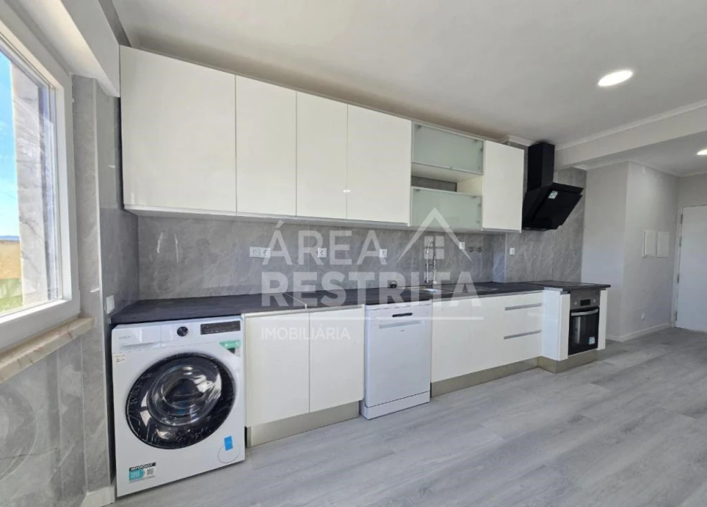 Apartamento T2 para Venda em Setubal (São Sebastião) Foto 6