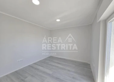 Apartamento T2 para Venda em Setubal (São Sebastião)