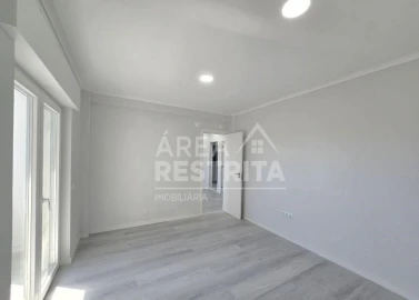 Apartamento T2 para Venda em Setubal (São Sebastião)
