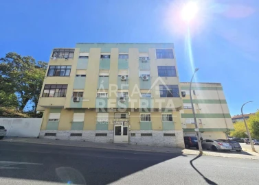 Apartamento T2 para Venda em Setubal (São Sebastião)