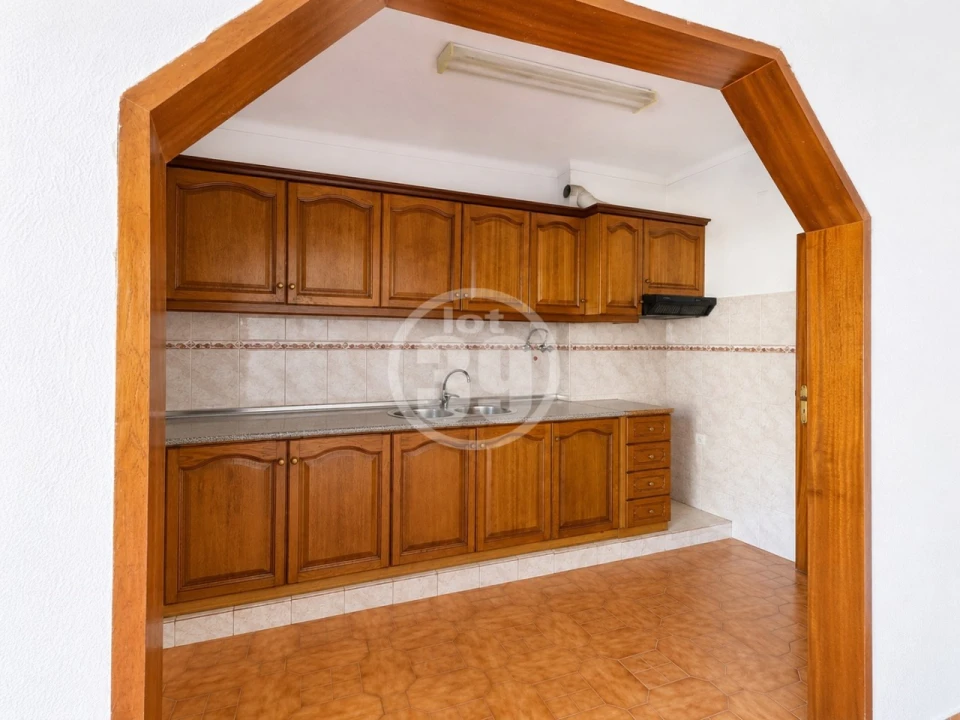 Apartamento T4 para Venda em Amora Foto 6