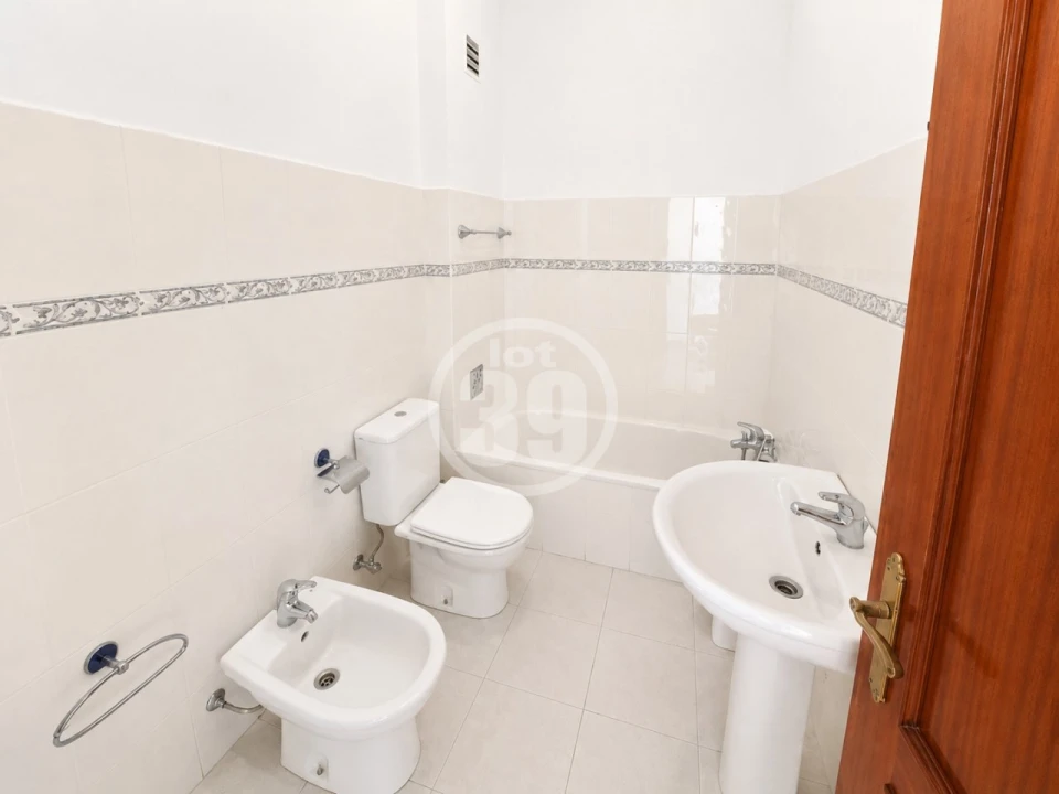 Apartamento T4 para Venda em Amora Foto 15