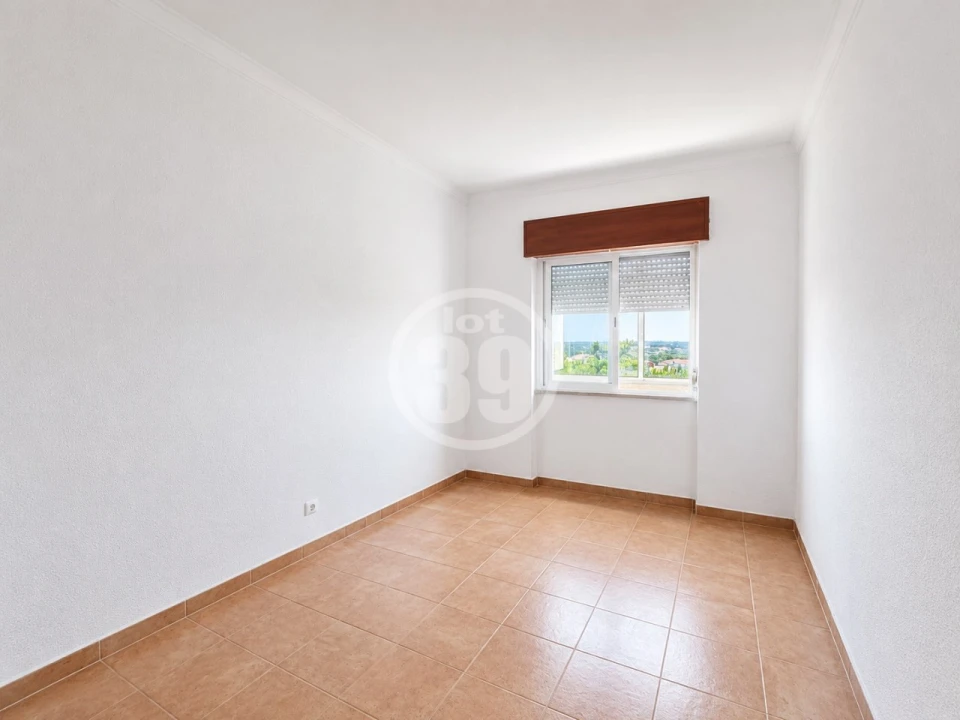 Apartamento T4 para Venda em Amora Foto 18