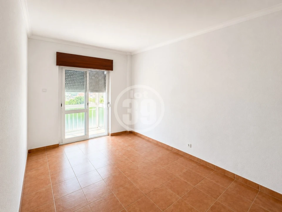 Apartamento T4 para Venda em Amora Foto 22