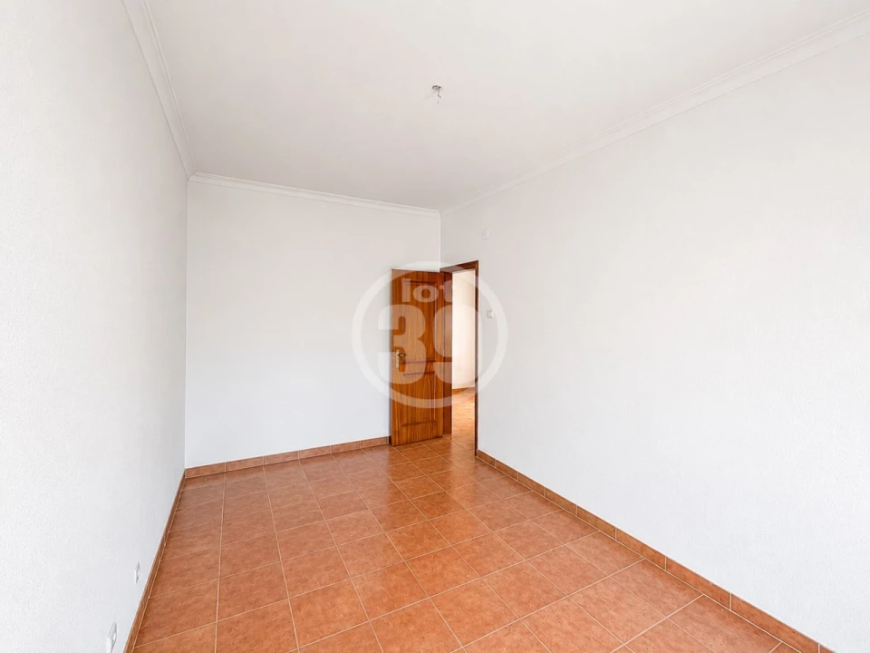 Apartamento T4 para Venda em Amora Foto 23