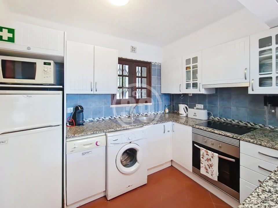 Apartamento T2 para Venda em Albufeira e Olhos de Água Foto 10