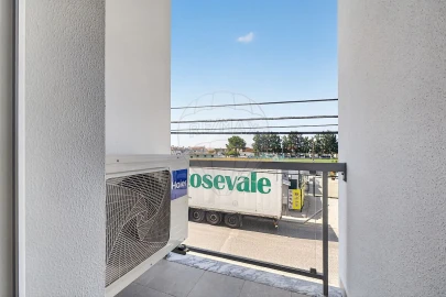 Apartamento T3 para Arrendamento em Azeitão (São Lourenço e São Simão)