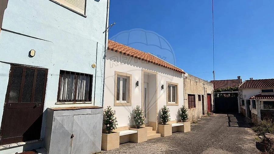 Moradia T3 para Venda em Alguber