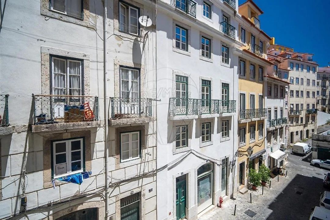 Prédio para Venda em Santa Maria Maior Foto 14