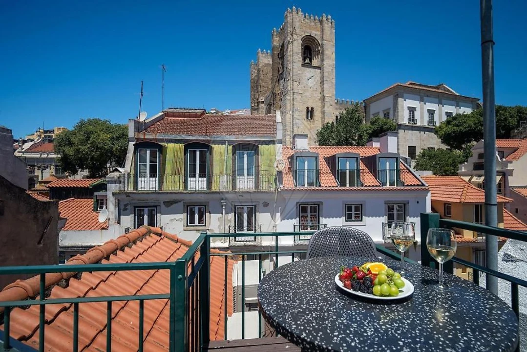 Prédio para Venda em Santa Maria Maior Foto 26