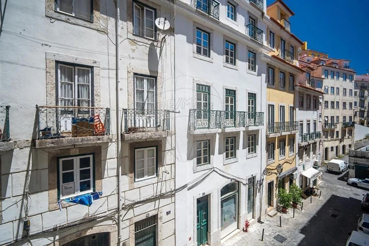 Prédio para Venda em Santa Maria Maior Foto 14