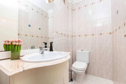 Apartamento T3 para Venda em Alverca do Ribatejo e Sobralinho