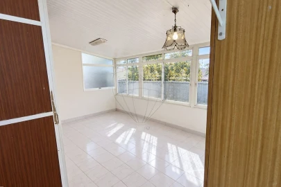 Apartamento T2 para Venda em Campo de Ourique