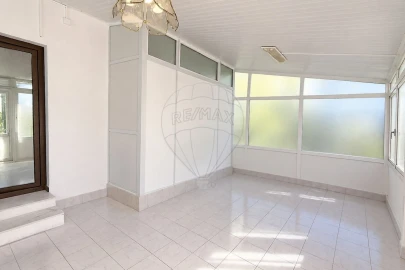 Apartamento T2 para Venda em Campo de Ourique